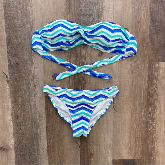 Body Glove Bandeau Bikini Set - Picture 1 of 10